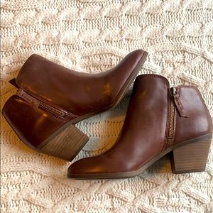 FRYE Rosalia Boots